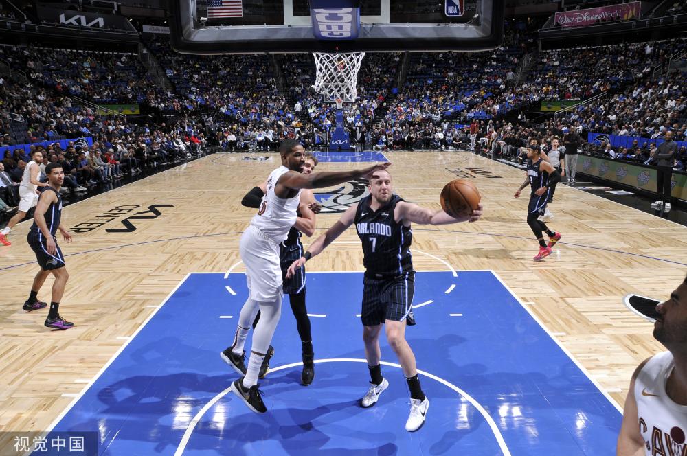 队面对不小 队面对不小